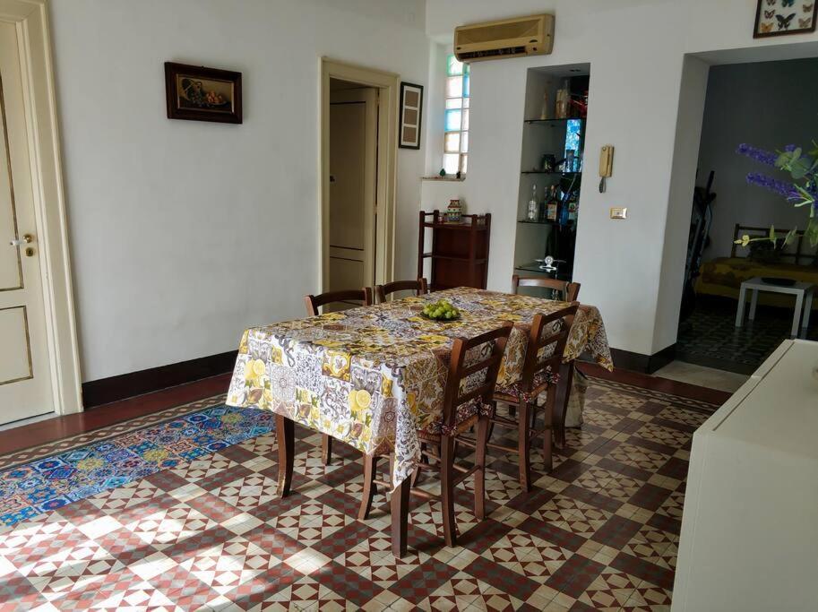 Life In Station Apartment Catania Exterior foto